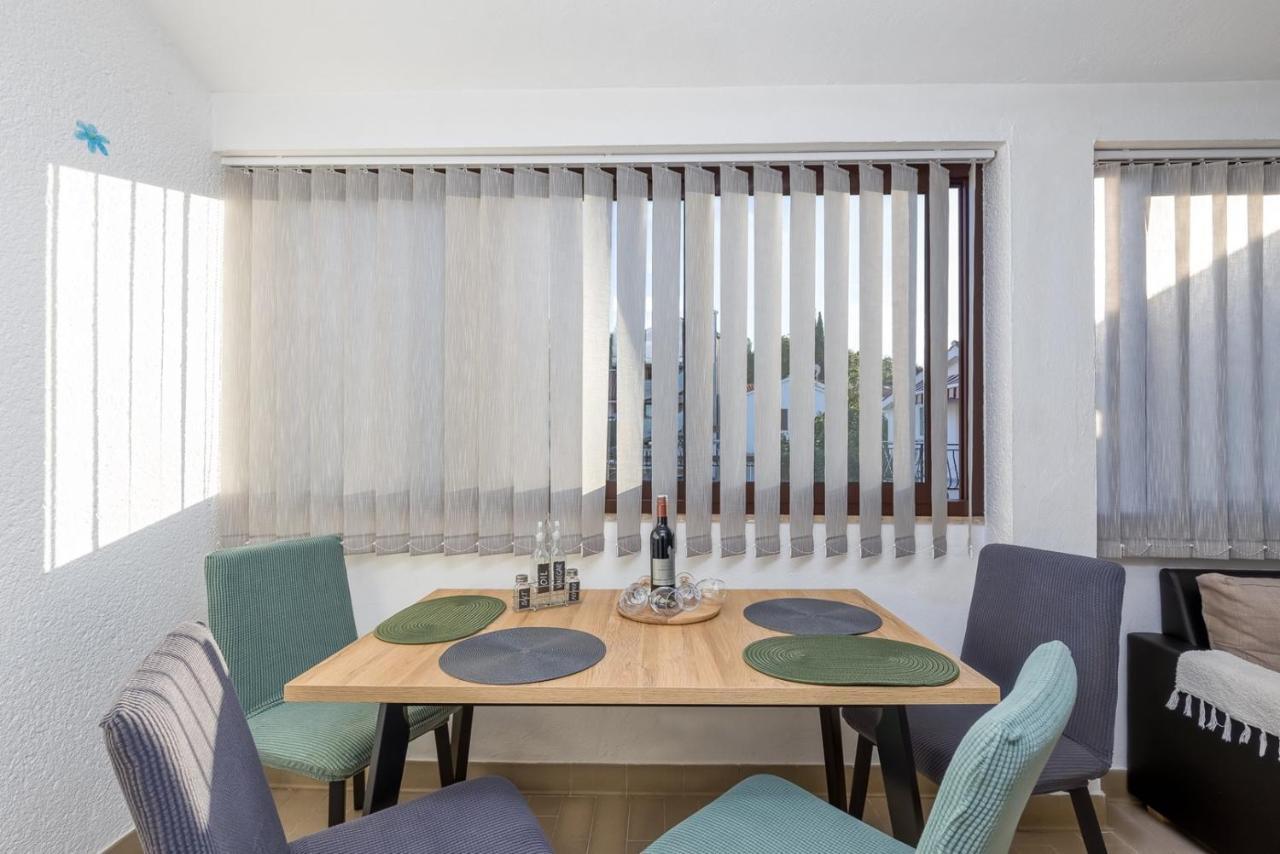 Apartment Lucijan Poreč Zewnętrze zdjęcie