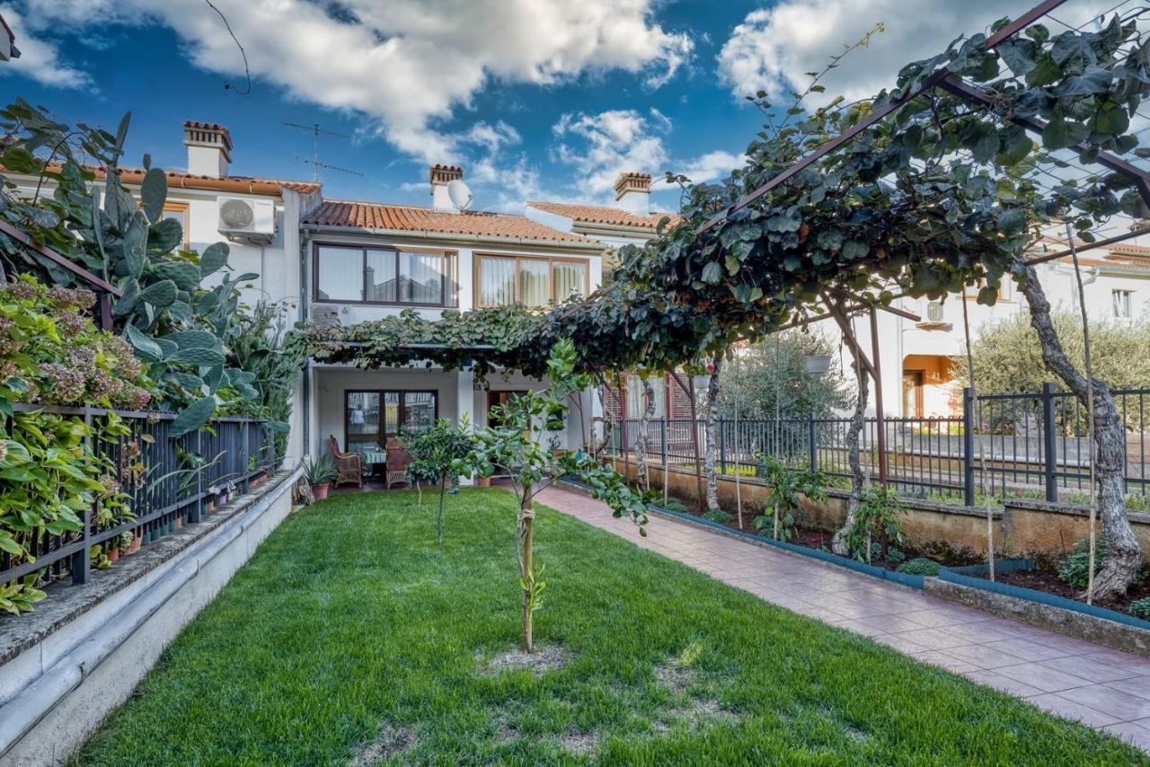 Apartment Lucijan Poreč Zewnętrze zdjęcie