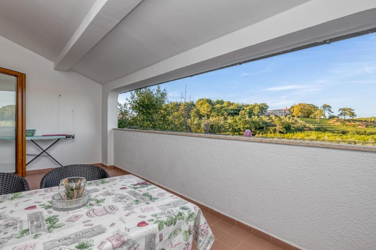 Apartment Lucijan Poreč Zewnętrze zdjęcie